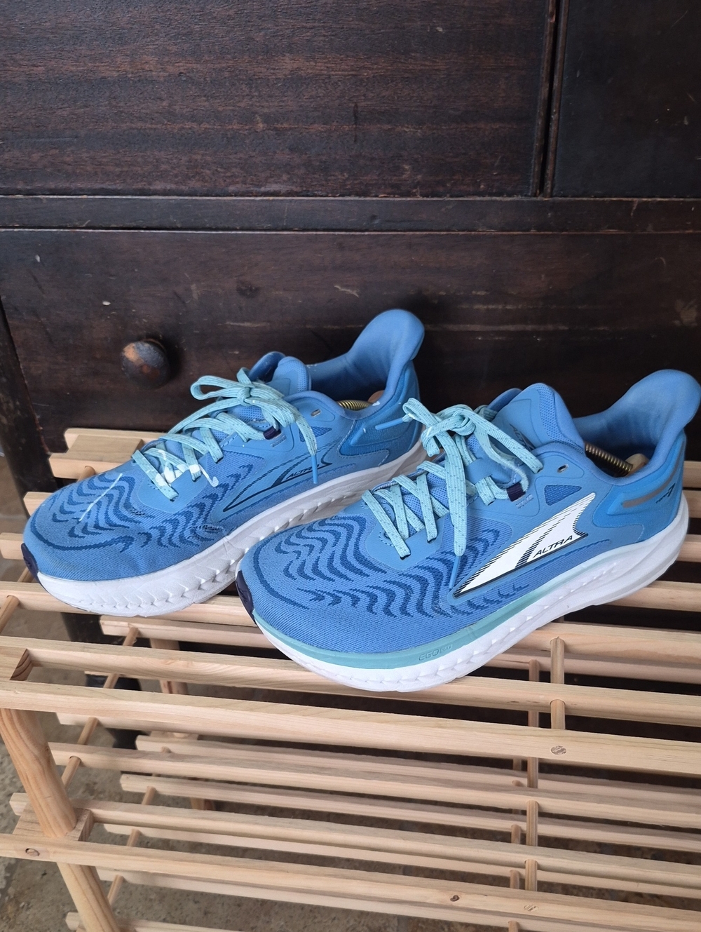 Altra Women's Light and Mid Blue Running Sneakers